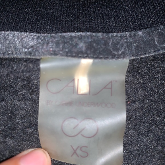 Carrie Underwood Pull over - Picture 2 of 2